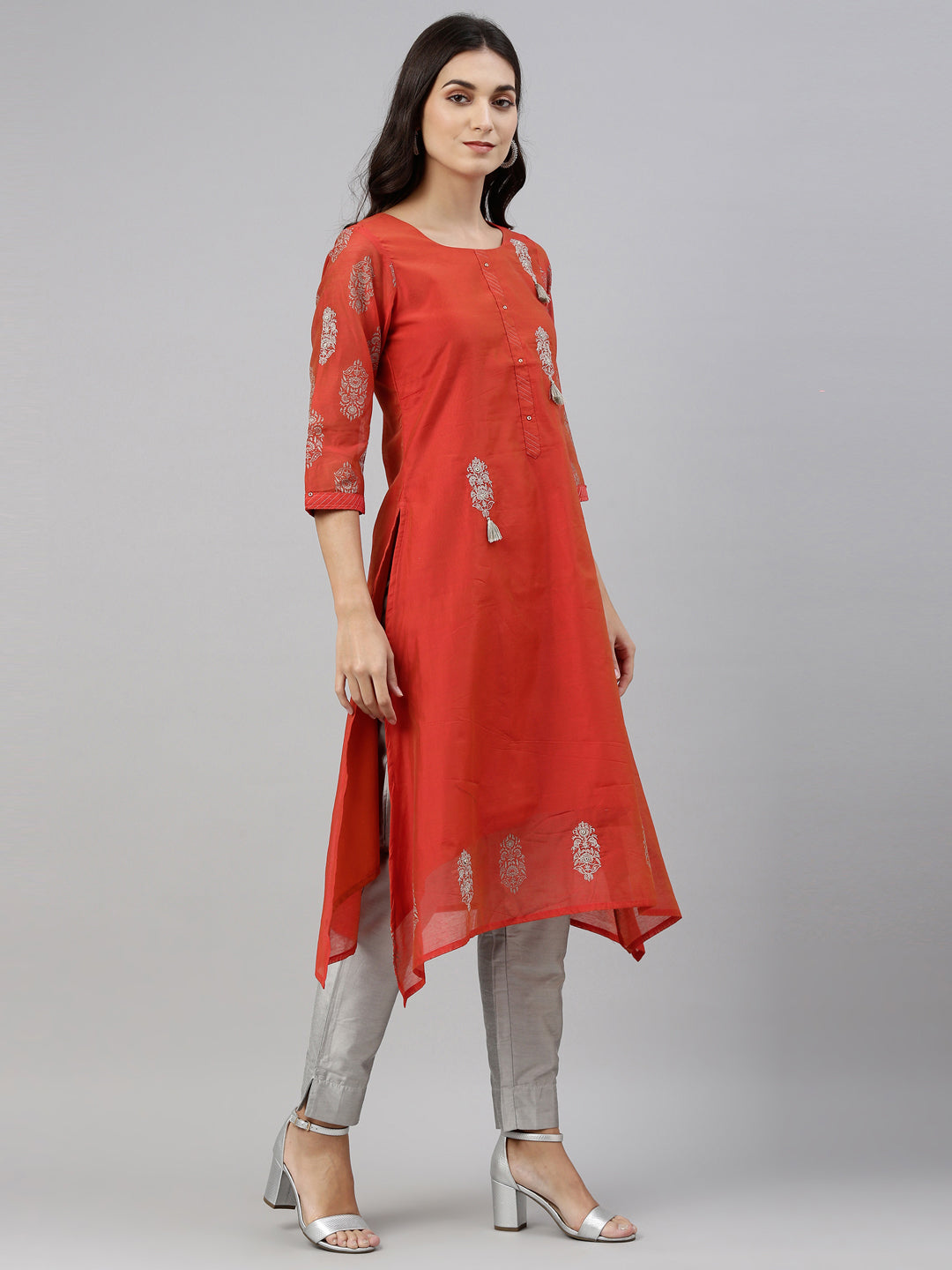 Neerus Women Orange  Silver-Toned Ethnic Motifs Thread Work Kurta