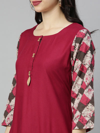 Neerus Women Maroon Flared Sleeves Kurta