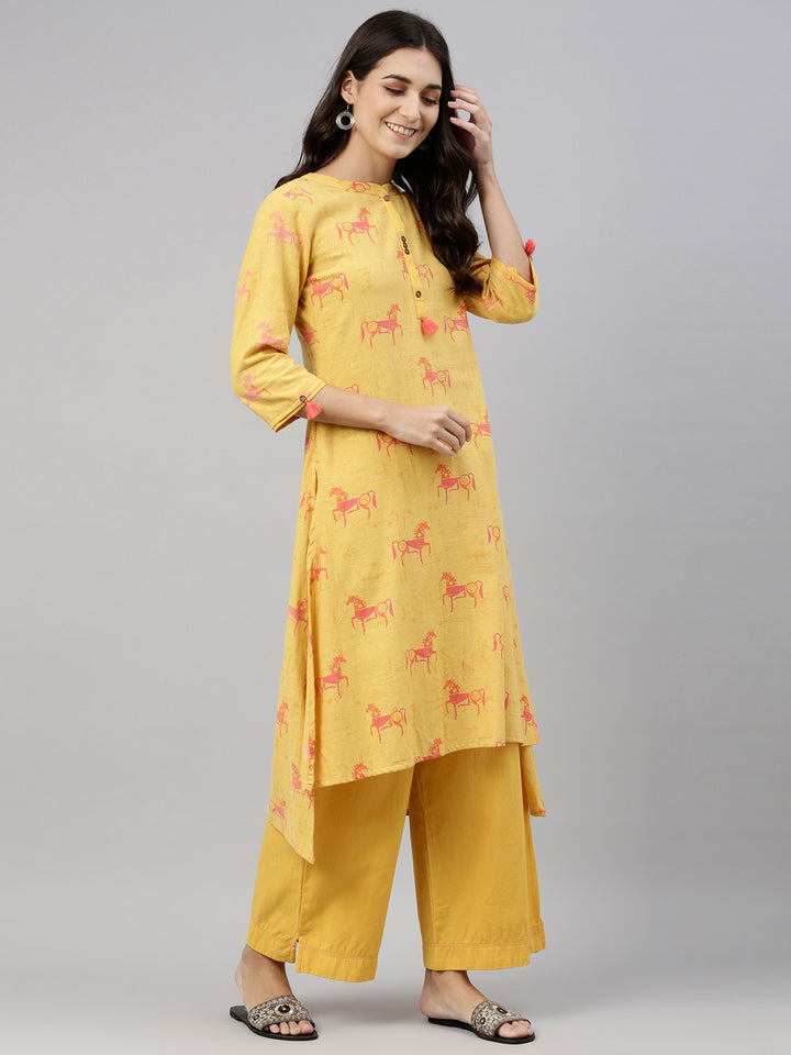 Neerus Yellow cotton printed kurta set with palazzo - detail view 3