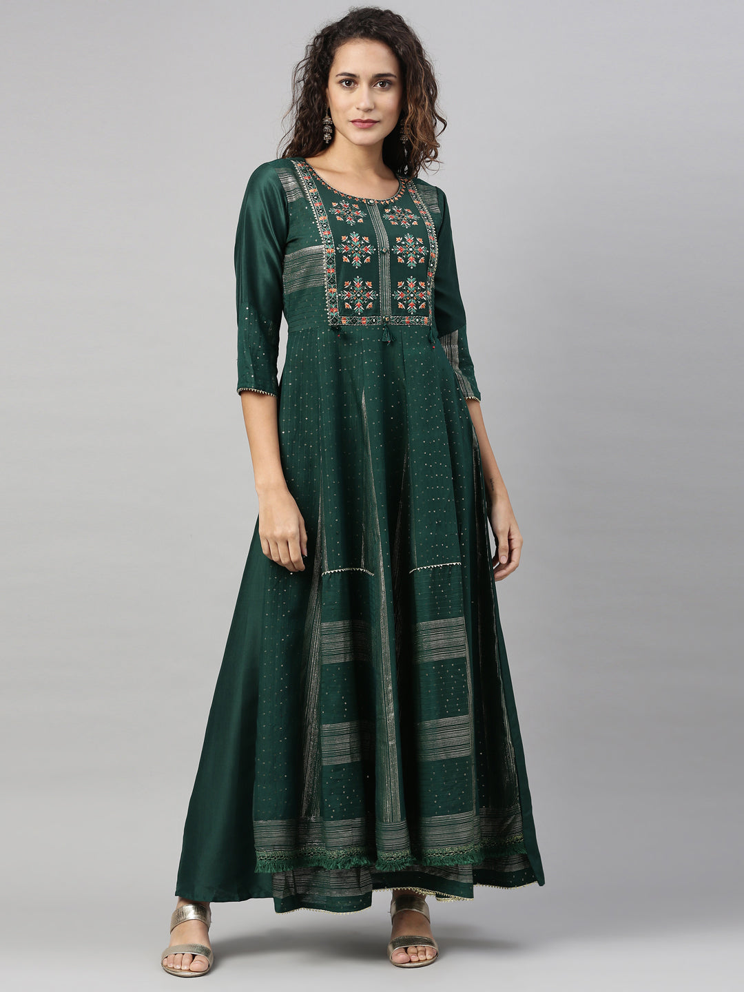Neerus Women Green Geometric Yoke Design Anarkali Kurta