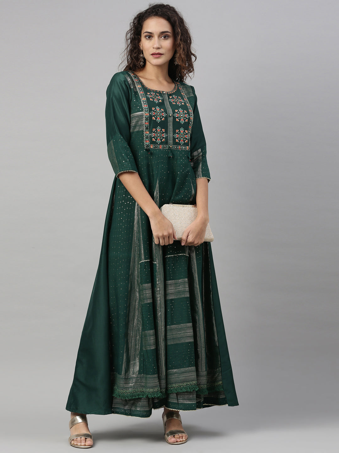 Neerus Green geometric embroidered anarkali kurta - detail view 2