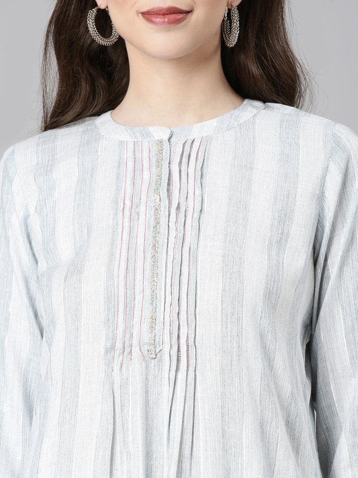 Neerus Grey Casual Striped Straight Kurtas