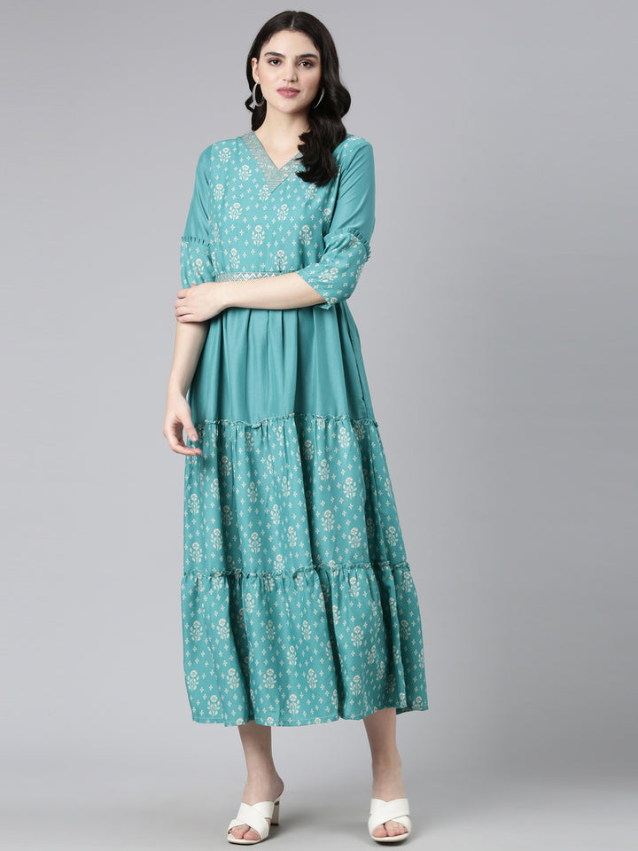 Neerus Sea Green Straight Casual Printed Dress