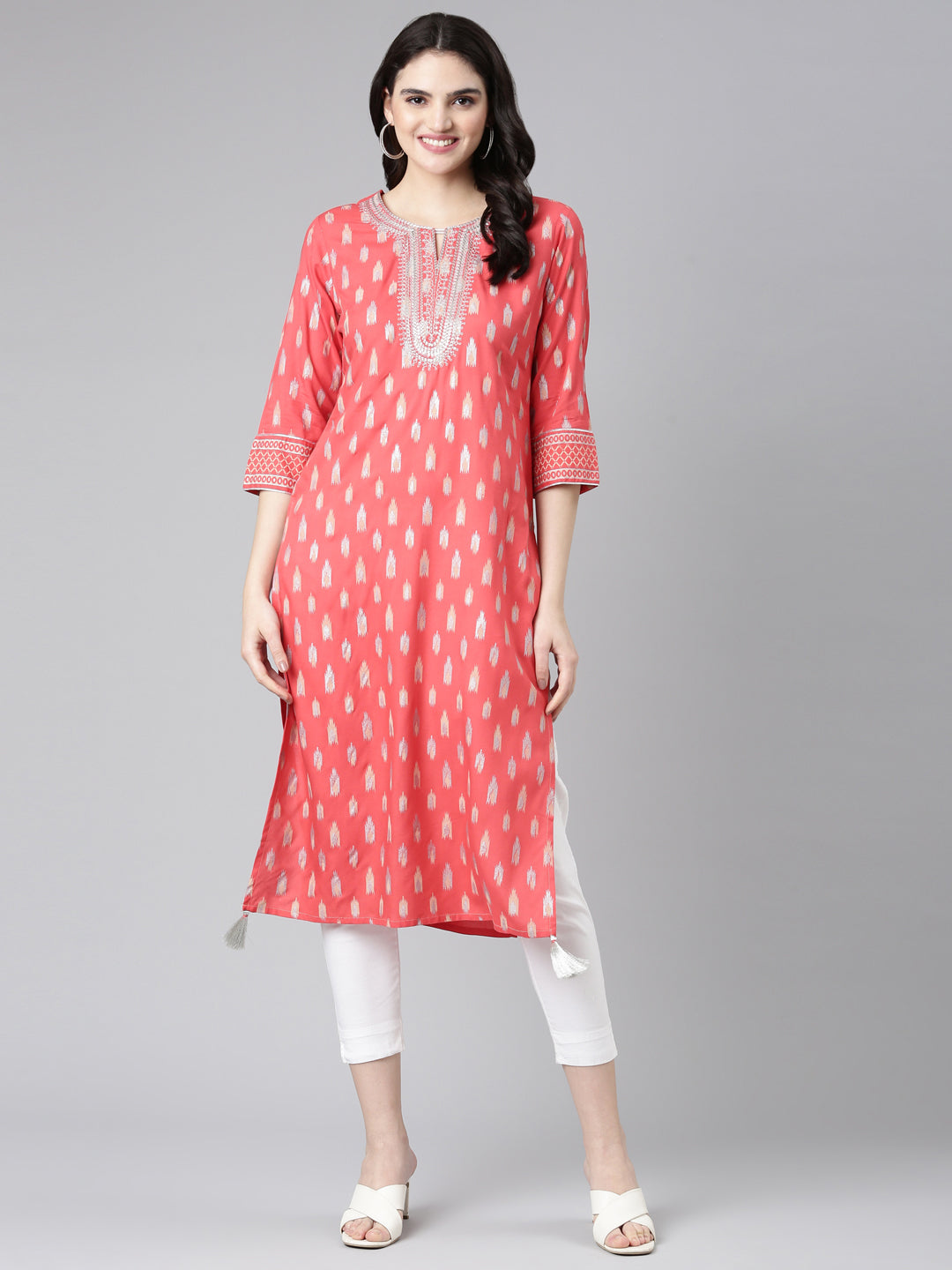 Neerus Red Regular Straight Printed Kurta