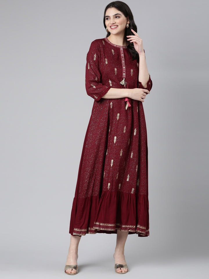 Neerus Maroon printed anarkali kurta - detail view 2
