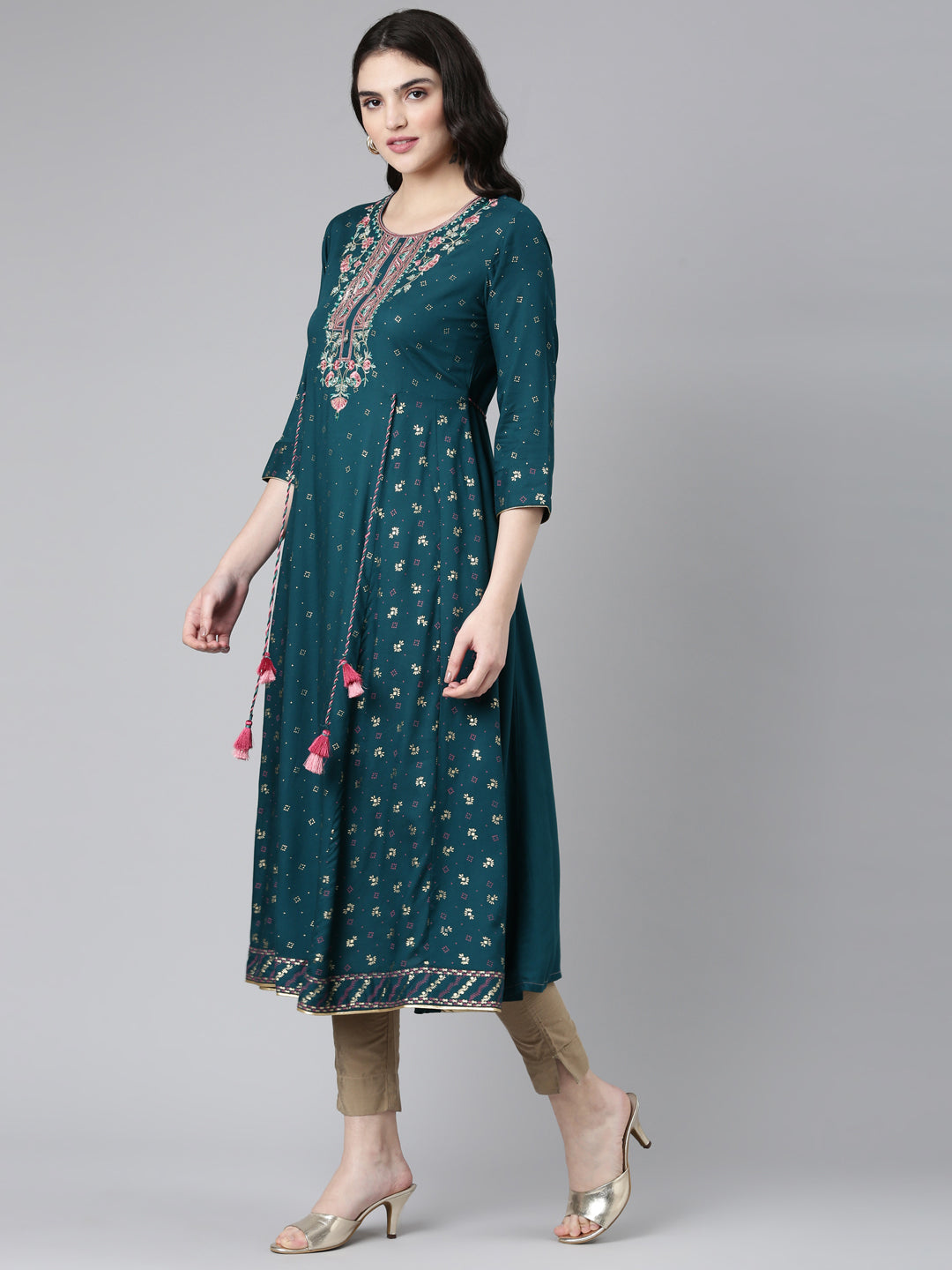 Neerus Green Regular Anarkali Embroidered Kurta