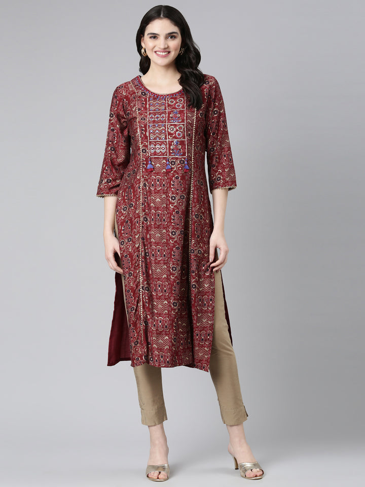 Neerus Maroon Regular Straight Printed Kurta