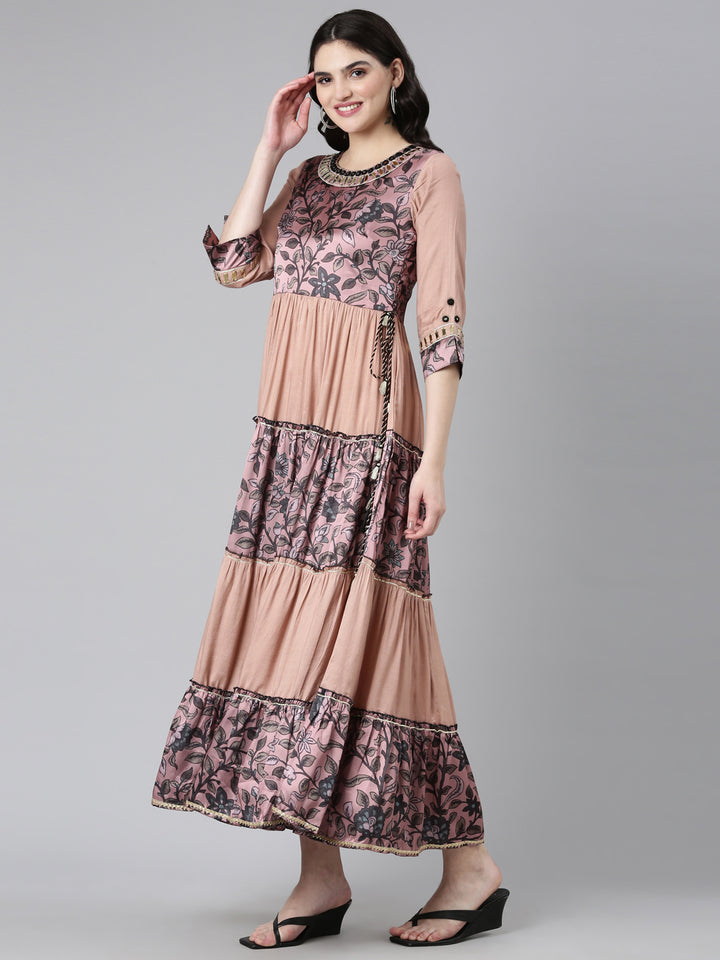 Neerus Pink muslin printed straight dress - back view