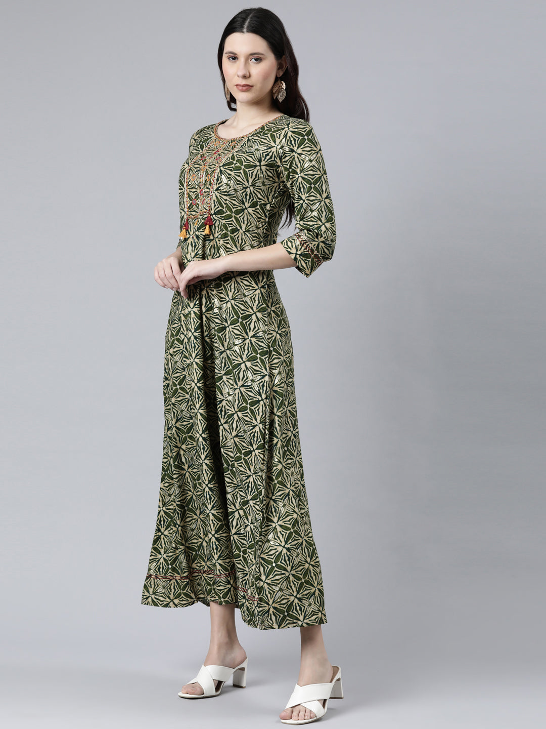 Neerus Women Green Ethnic Motifs Printed Thread Work Anarkali Kurta