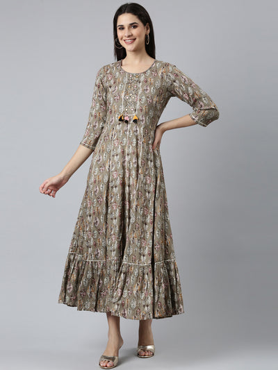 Neerus Sea Green Straight Casual Embroidered Gown