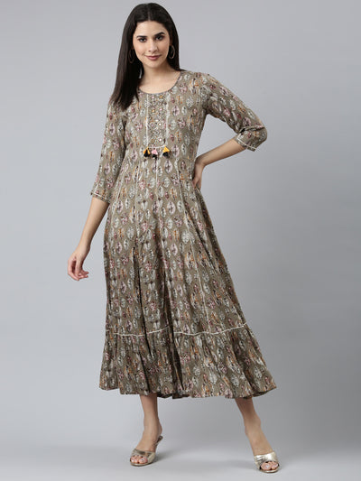 Neerus Sea Green Straight Casual Embroidered Gown