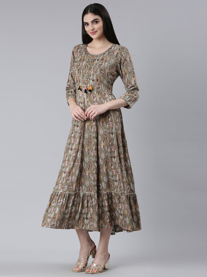 Neerus Brown Straight Casual Printed Dress