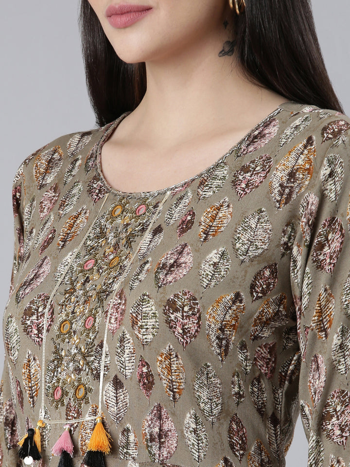 Neerus Brown Straight Casual Printed Dress