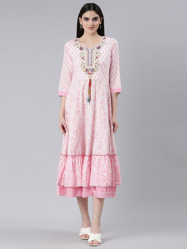 Neerus Pink Straight Casual Printed Dress