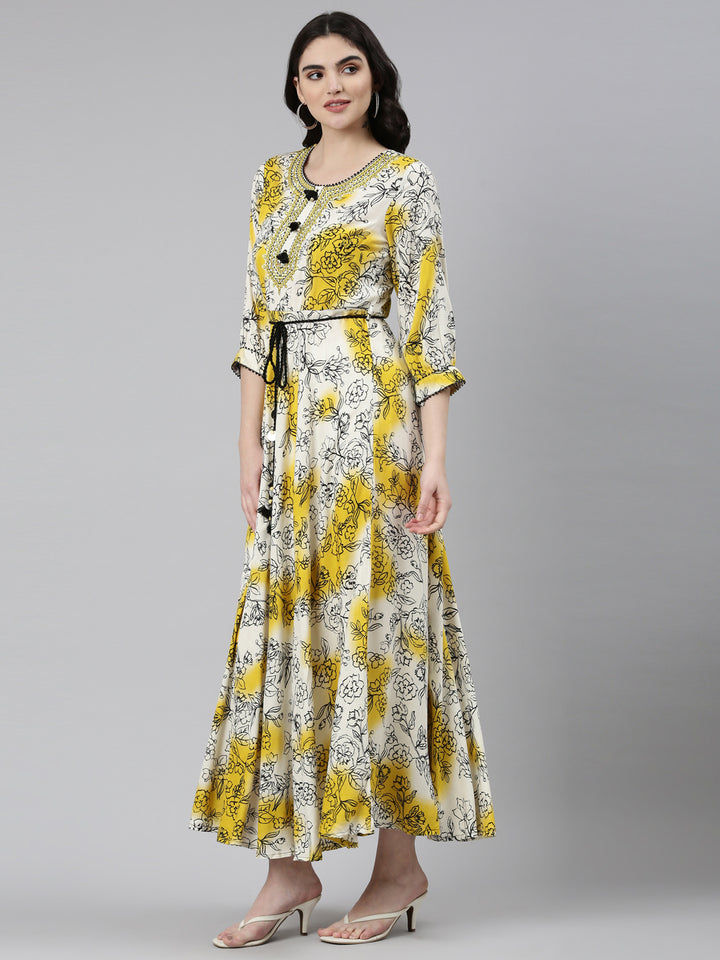 Neerus Yellow Straight Casual Printed Dress