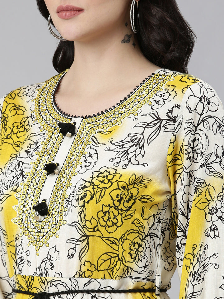 Neerus Yellow Straight Casual Printed Dress
