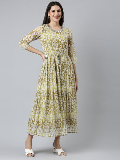 Neerus Green Straight Casual Printed Gown