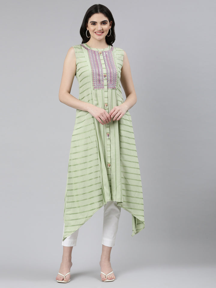Neerus Green Straight Casual Embroidered Dress