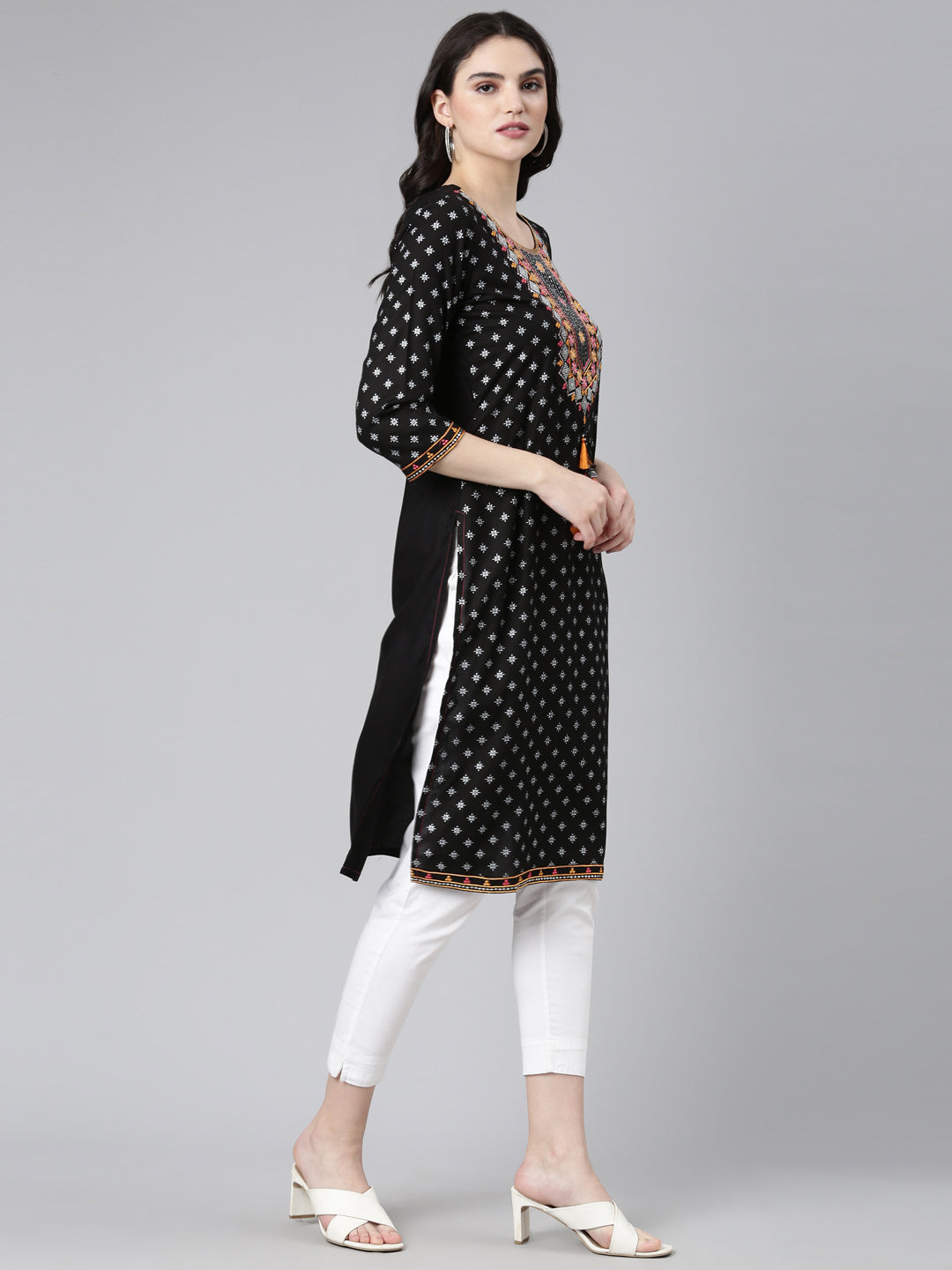Neerus Black Regular Straight Printed Kurta
