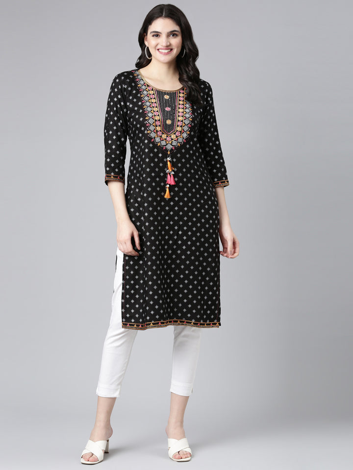 Neerus Black Regular Straight Printed Kurta