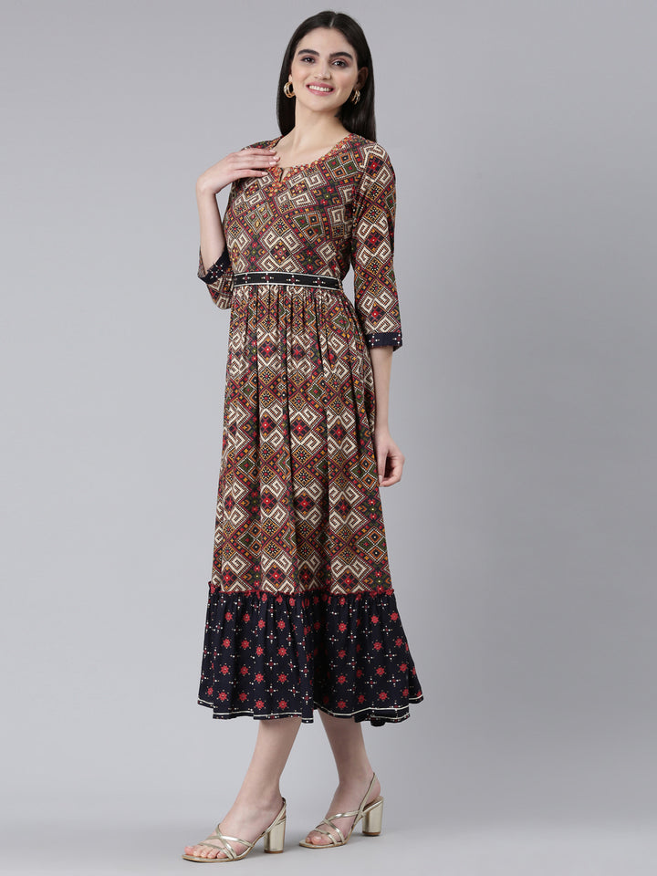 Neerus Grey Straight Casual Printed Dress