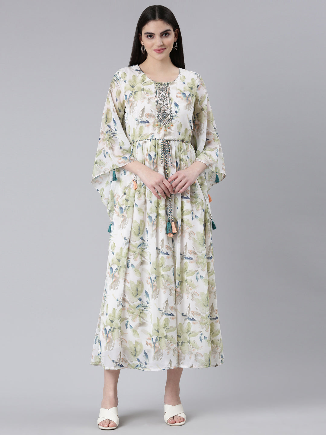 Neerus Green Straight Casual Printed Gown