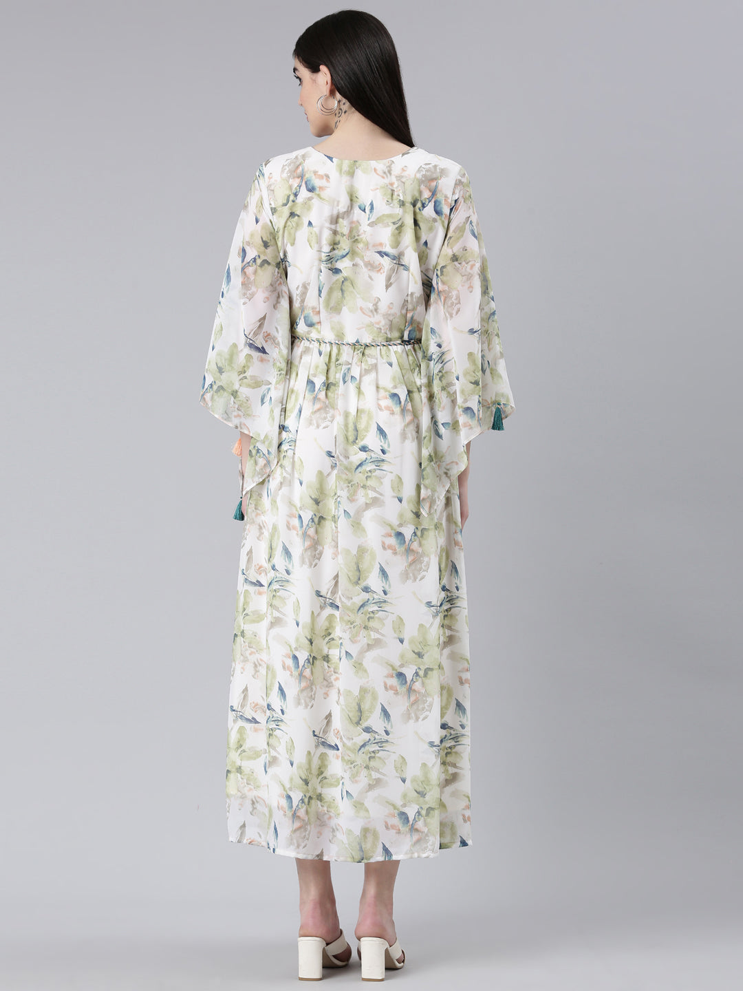 Neerus Green Straight Casual Printed Gown