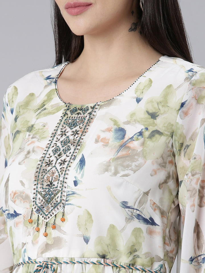 Neerus Green Straight Casual Printed Dress