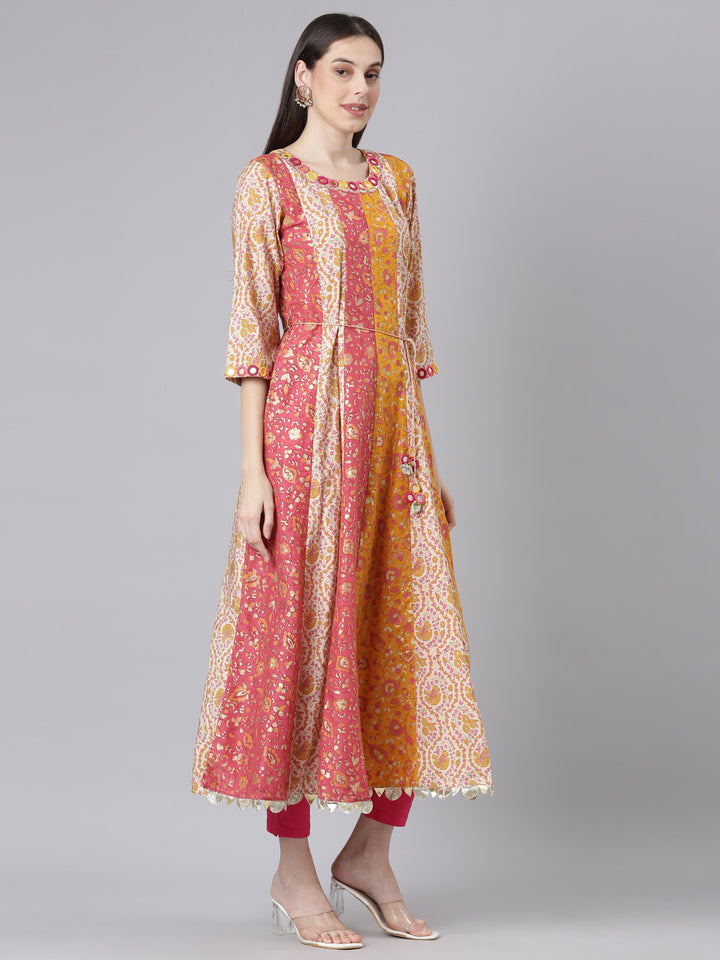 Neerus Pink Straight Casual Floral Dresses