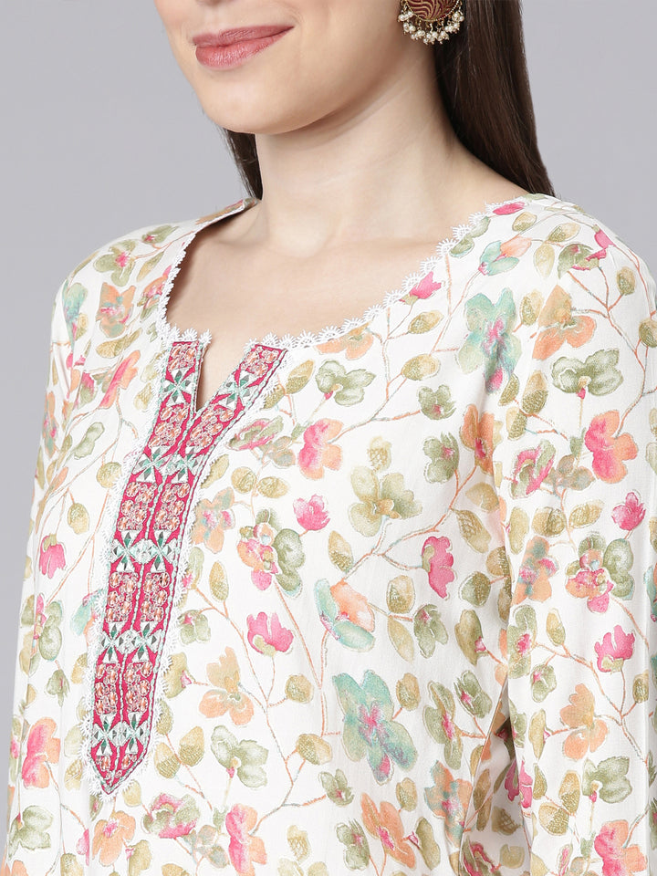 Neerus Off White Casual Floral Straight Kurtas