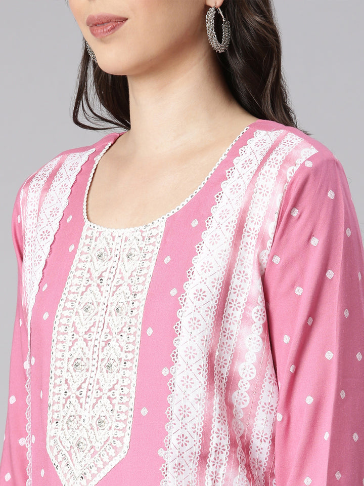 Neerus Pink Casual Solid Straight Kurtas