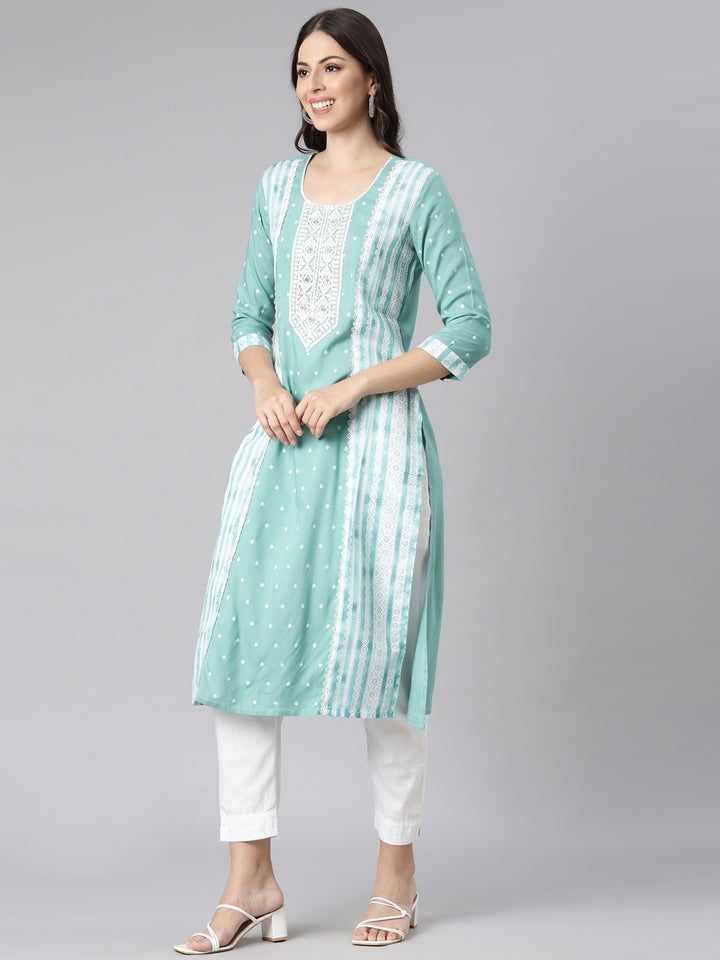 Neerus Sea Green Casual Solid Straight Kurtas
