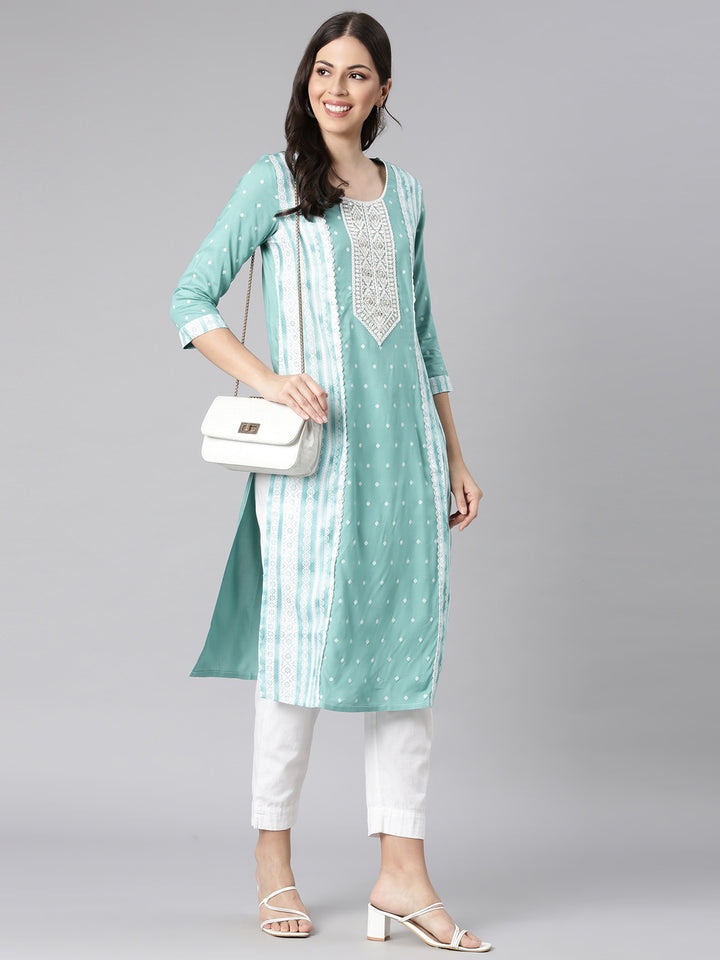 Neerus Sea Green Casual Solid Straight Kurtas