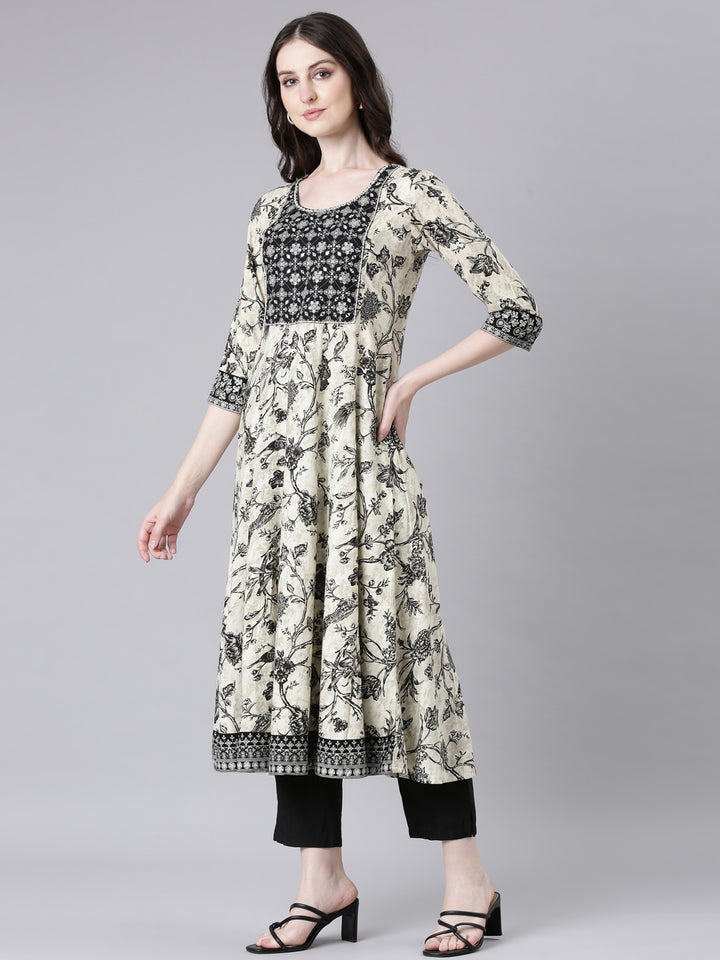 Neerus Black Casual Floral Anarkali Kurtas