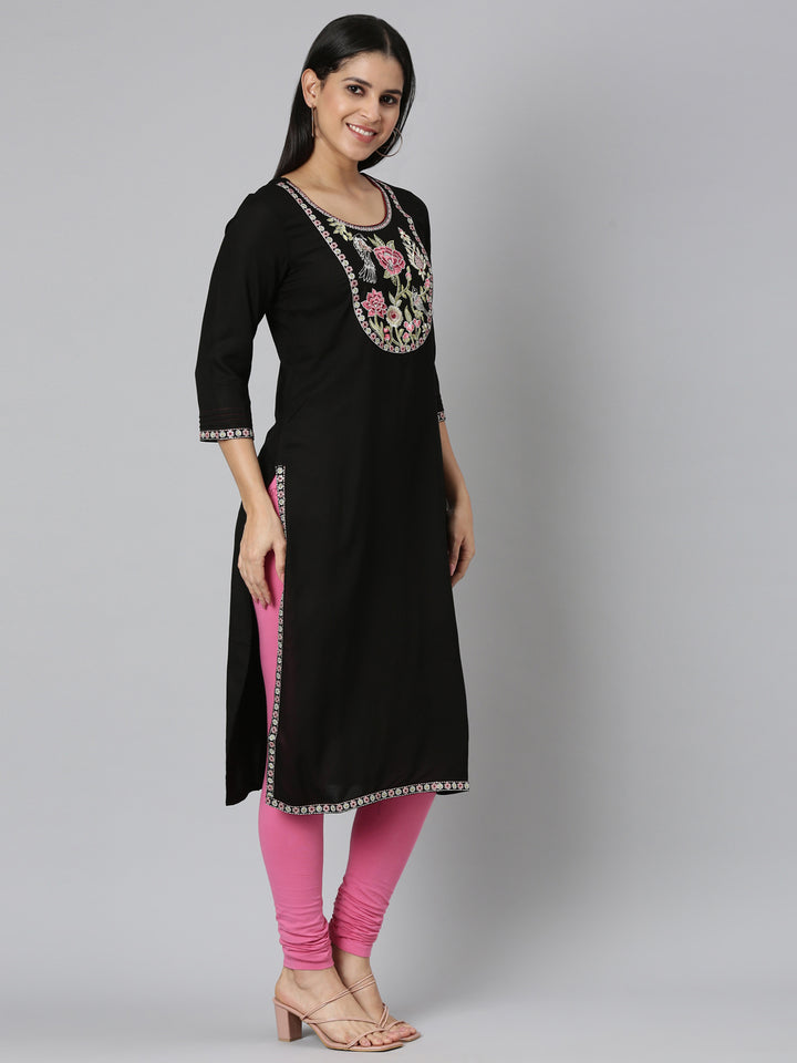 Neerus Black Straight Casual Floral Straight Kurtas