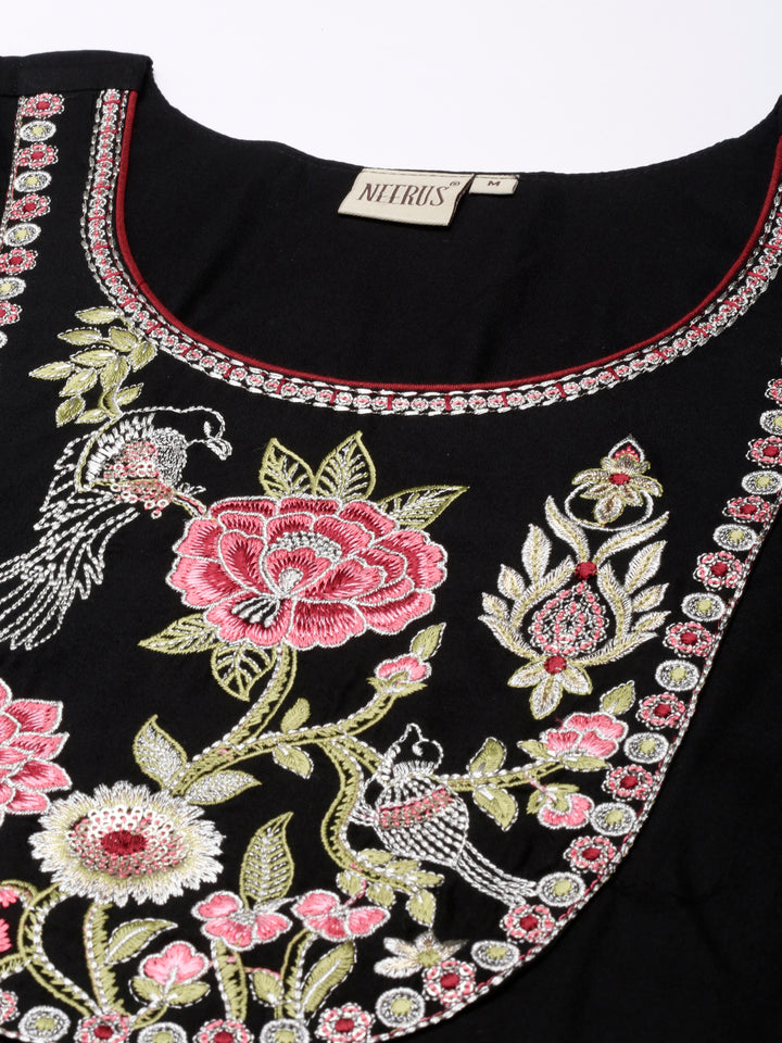 Neerus Black Straight Casual Floral Straight Kurtas