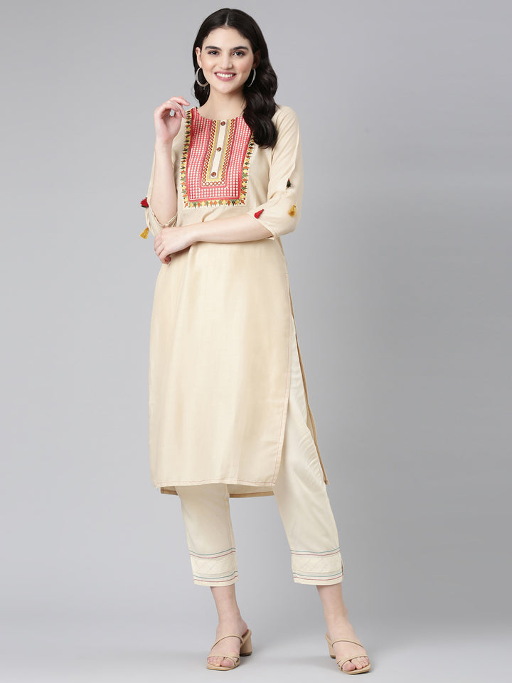 Neerus Beige Regular Straight Embroidered Kurta