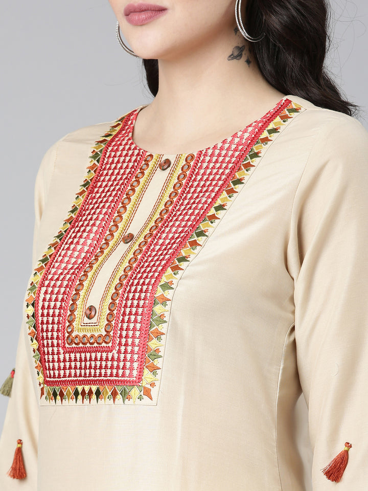 Neerus Beige Regular Straight Embroidered Kurta