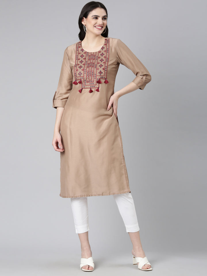 Neerus Brown Regular Straight Embroidered Kurta
