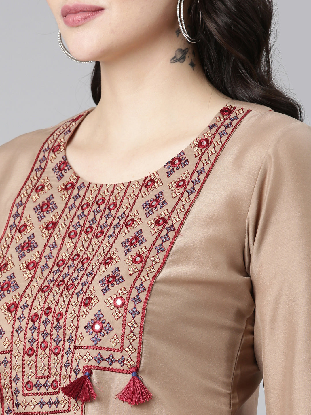 Neerus Brown Regular Straight Embroidered Kurta