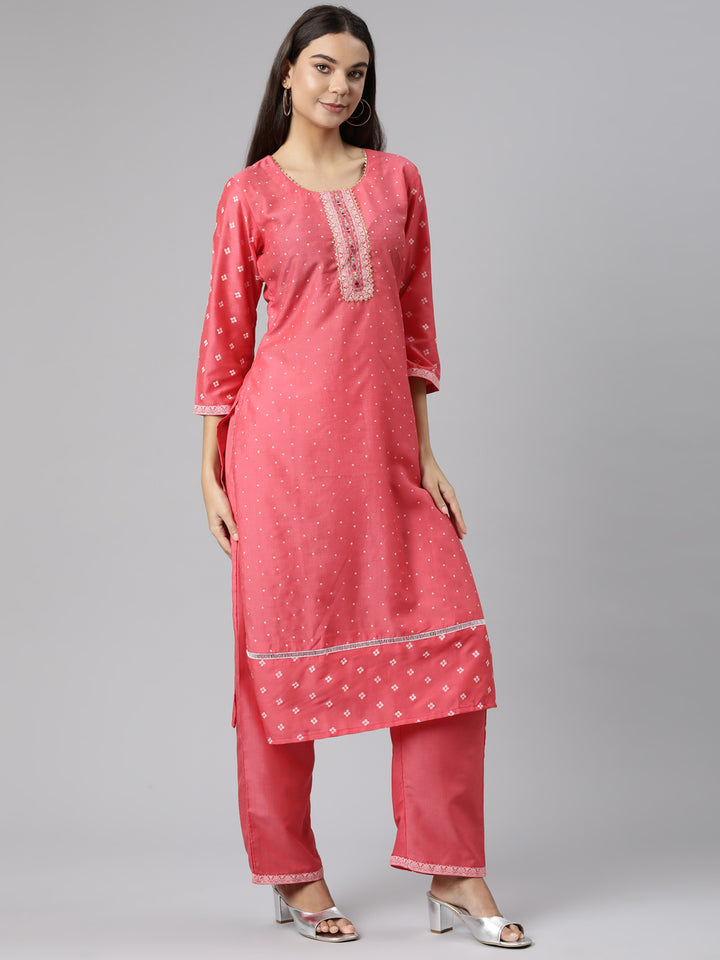 Neerus Red Regular Straight Bandhani Kurta And Trousers With Dupatta