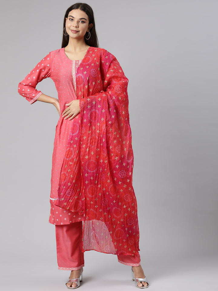 Neerus Red Regular Straight Bandhani Kurta And Trousers With Dupatta
