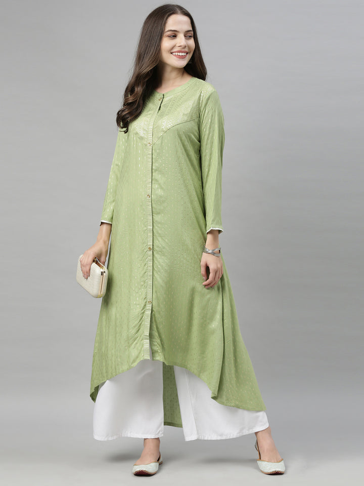 Neerus Green printed ethnic motif A-line high-low kurta - detail view 3