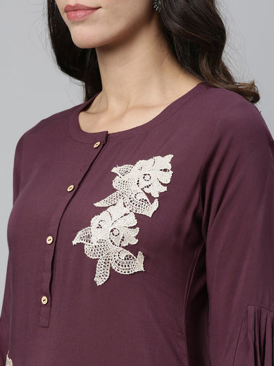 Neerus Women Purple Embroidered Bell Sleeves Thread Work Kurta