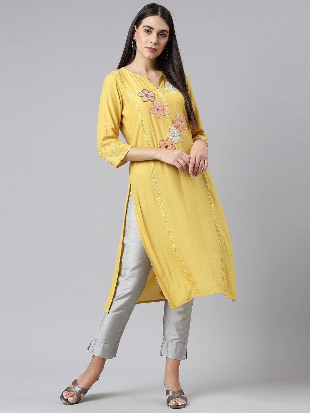 Neerus Women Yellow Floral Printed Patchwork Floral Kurta