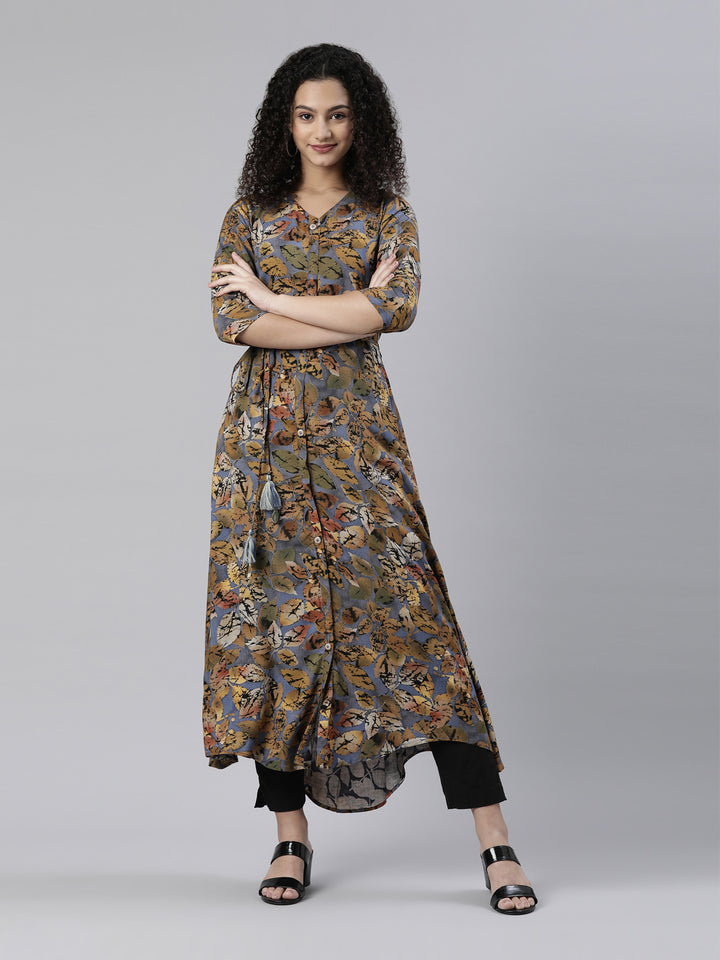 Neerus Multi floral printed A-line kurta high-low hem - detail view 3