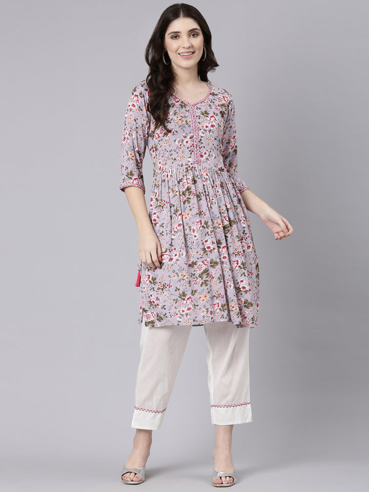 Neerus Lavender Regular Straight Printed Kurta And Trousers