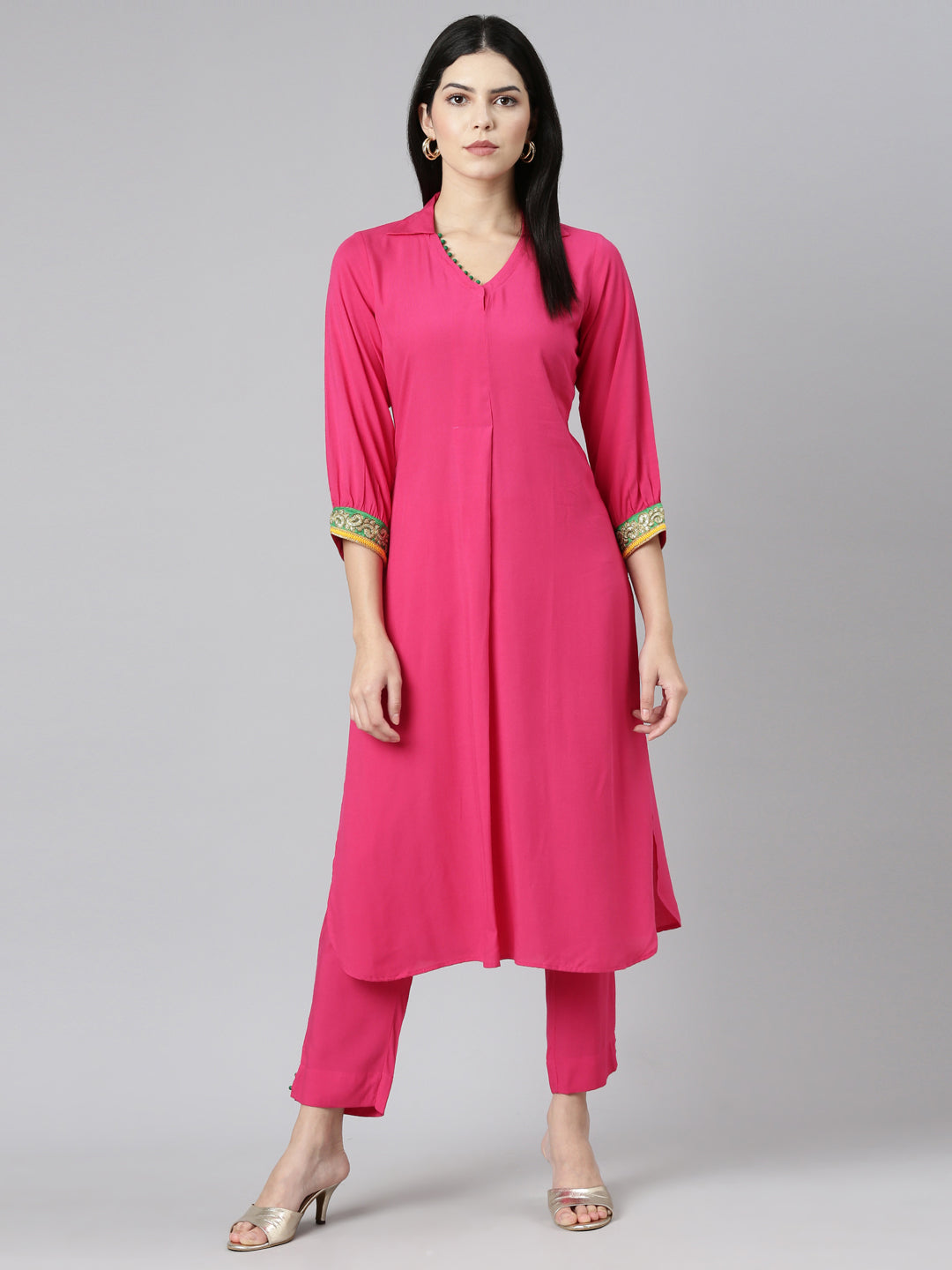 Neerus Pink Regular Straight Solid Kurta And Trousers