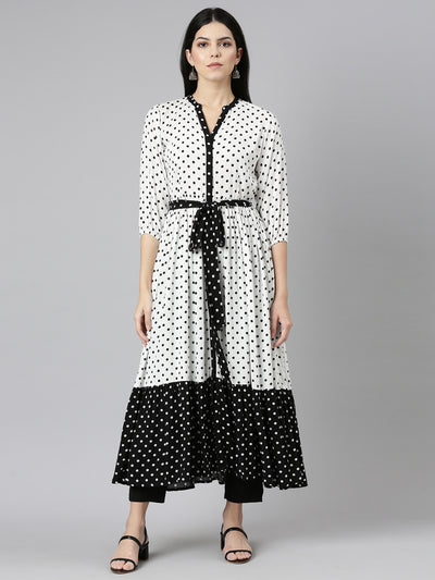 Neerus Black Flared Casual Printed Gown