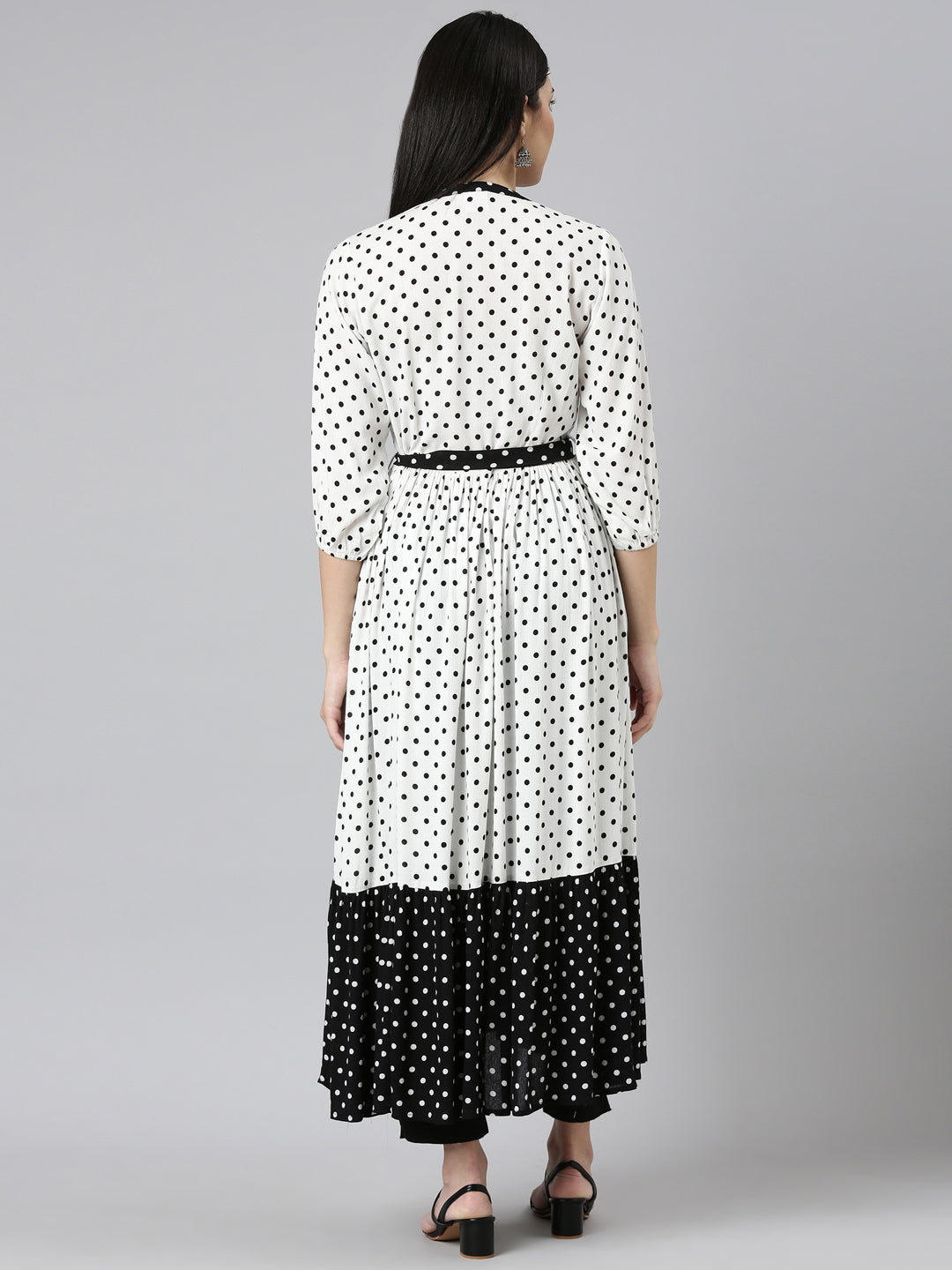 Neerus Black Flared Casual Printed Gown